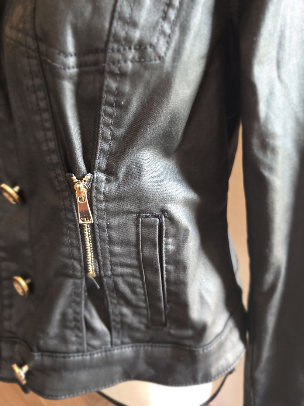 White House Black Market WHBM Black Jacket with Gold Buttons. LP PETIT - Picture 8 of 12